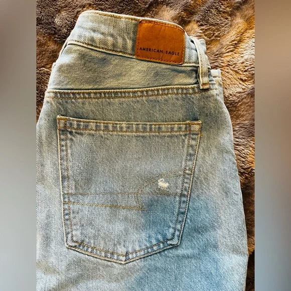 American Eagle Outfitters 90s Straight Style Jeans Sz 2 - Picture 8 of 11